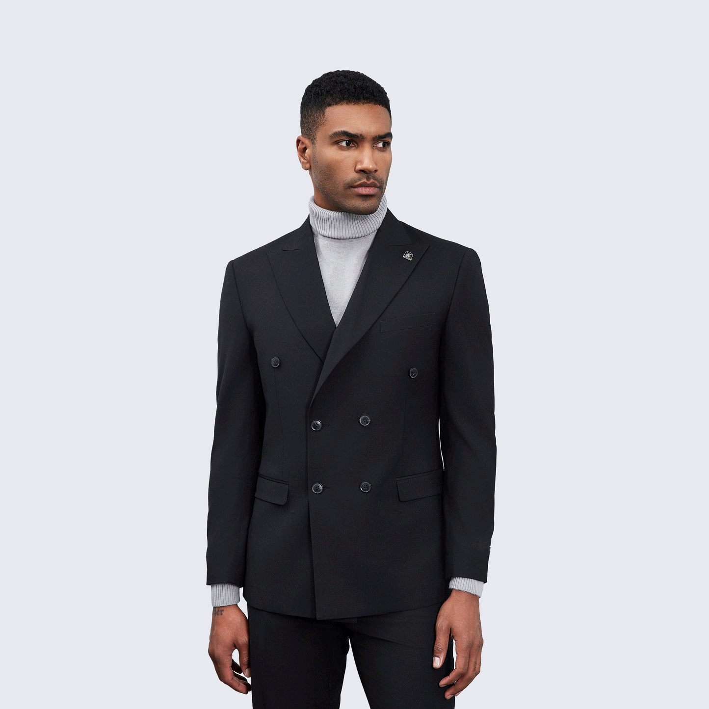 Men’s Double-Breasted Black Suit with Peak Lapel – Wedding & Prom